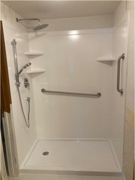 Accessible Shower in Kettering (1)